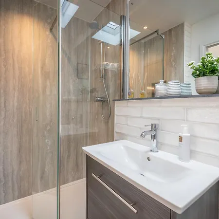 Appartement The Garden - 1 Bedroom Annex In