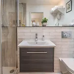 Apartman The Garden - 1 Bedroom Annex In *